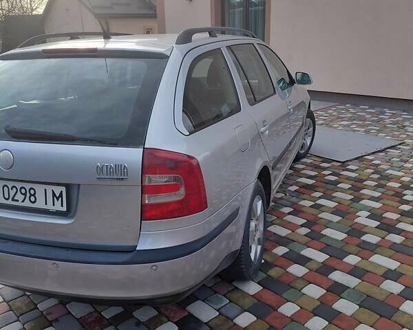 Сірий Шкода Октавія, об'ємом двигуна 1.9 л та пробігом 330 тис. км за 6500 $, фото 2 на Automoto.ua