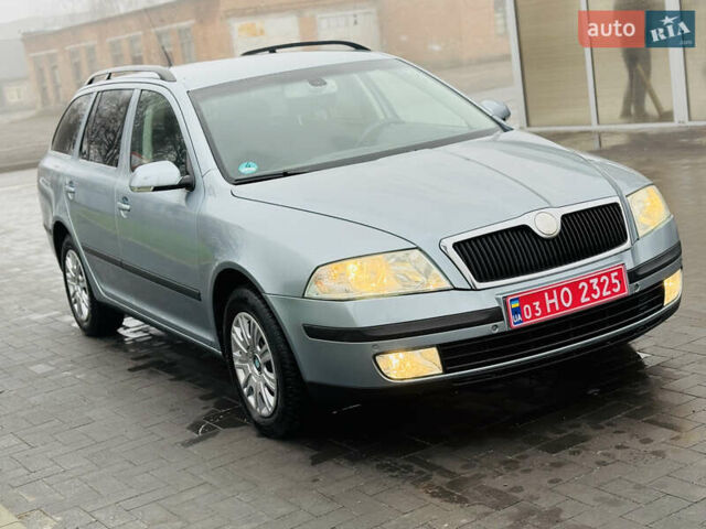 Сірий Шкода Октавія, об'ємом двигуна 1.6 л та пробігом 260 тис. км за 5999 $, фото 19 на Automoto.ua