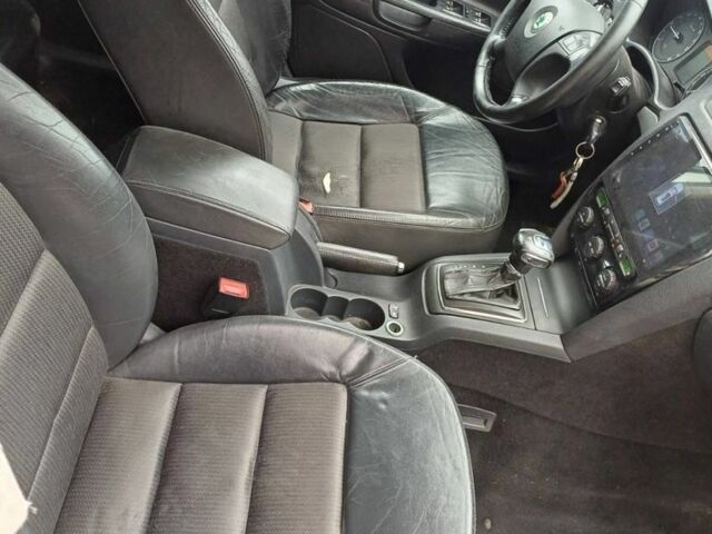 Сірий Шкода Октавія, об'ємом двигуна 0 л та пробігом 300 тис. км за 3550 $, фото 4 на Automoto.ua