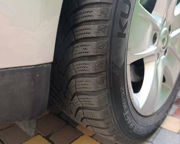 Сірий Шкода Октавія, об'ємом двигуна 1.6 л та пробігом 210 тис. км за 6700 $, фото 3 на Automoto.ua