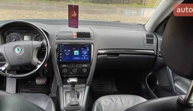 Серый Шкода Октавия, объемом двигателя 2 л и пробегом 288 тыс. км за 6450 $, фото 6 на Automoto.ua