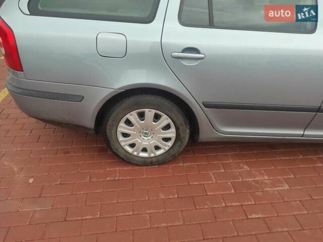 Сірий Шкода Октавія, об'ємом двигуна 1.6 л та пробігом 280 тис. км за 5500 $, фото 56 на Automoto.ua