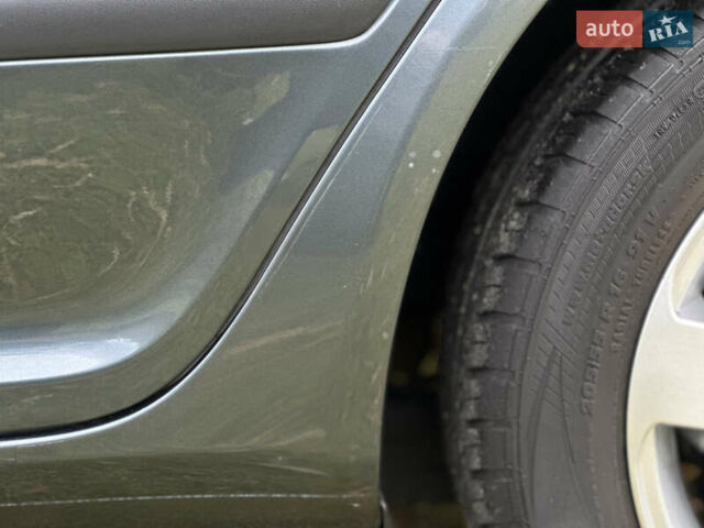 Шкода Октавия 2007 в Самборе на Automoto.ua Серый Шкода Октавия, объемом двигателя 2 л и пробегом 163 тыс. км за 8300 $, фото 18 на Automoto.ua
