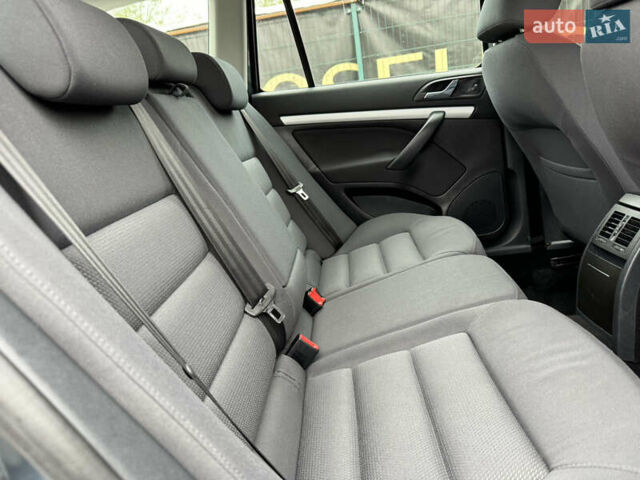 Серый Шкода Октавия, объемом двигателя 1.6 л и пробегом 208 тыс. км за 6290 $, фото 38 на Automoto.ua