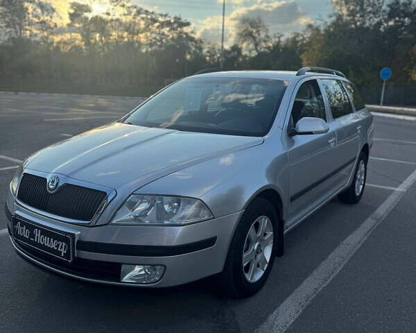 Шкода Октавия 2007 в Запорожье на Automoto.ua Серый Шкода Октавия, объемом двигателя 1.9 л и пробегом 245 тыс. км за 6500 $, фото 2 на Automoto.ua
