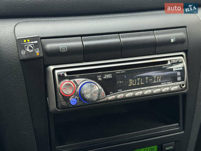 Сірий Шкода Октавія, об'ємом двигуна 1.6 л та пробігом 225 тис. км за 4700 $, фото 25 на Automoto.ua