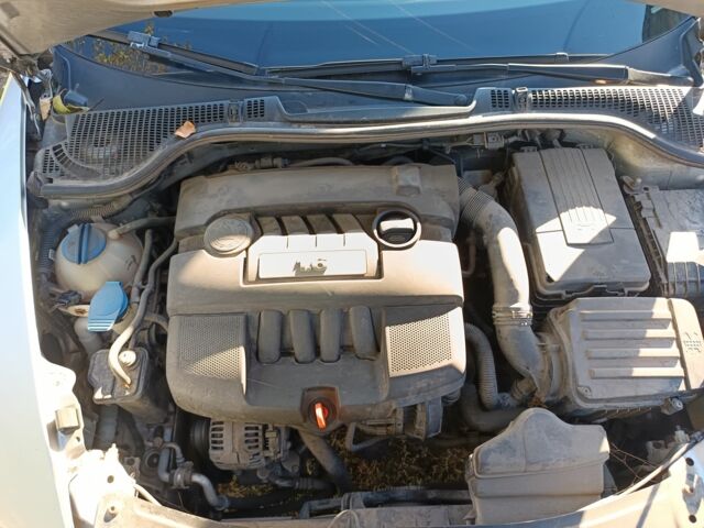 Серый Шкода Октавия, объемом двигателя 0 л и пробегом 209 тыс. км за 5100 $, фото 9 на Automoto.ua