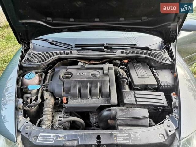 Сірий Шкода Октавія, об'ємом двигуна 2 л та пробігом 355 тис. км за 6700 $, фото 8 на Automoto.ua