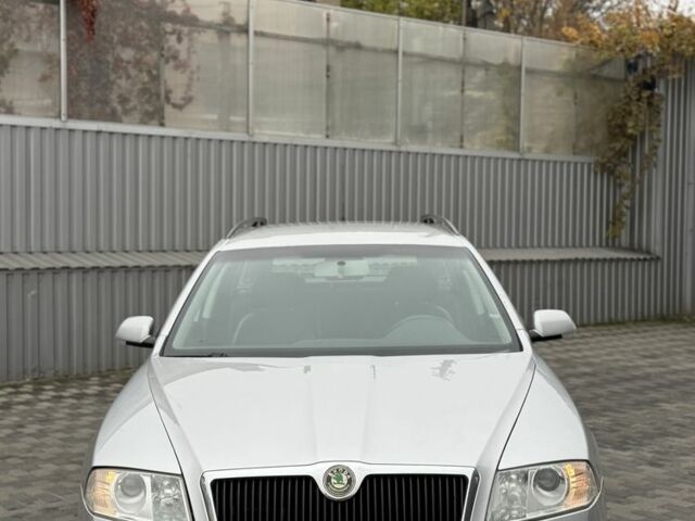 Серый Шкода Октавия, объемом двигателя 2 л и пробегом 270 тыс. км за 3550 $, фото 11 на Automoto.ua