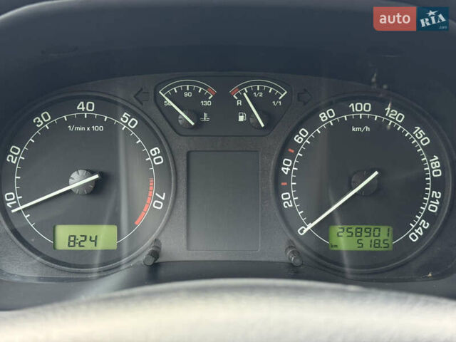 Сірий Шкода Октавія, об'ємом двигуна 1.6 л та пробігом 225 тис. км за 4700 $, фото 24 на Automoto.ua