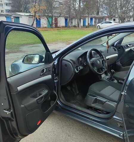 Серый Шкода Октавия, объемом двигателя 1.6 л и пробегом 261 тыс. км за 5800 $, фото 5 на Automoto.ua