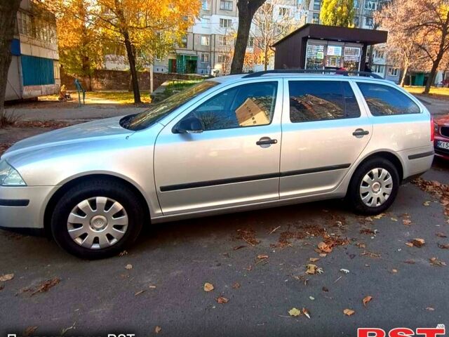 Сірий Шкода Октавія, об'ємом двигуна 1.6 л та пробігом 221 тис. км за 5850 $, фото 7 на Automoto.ua