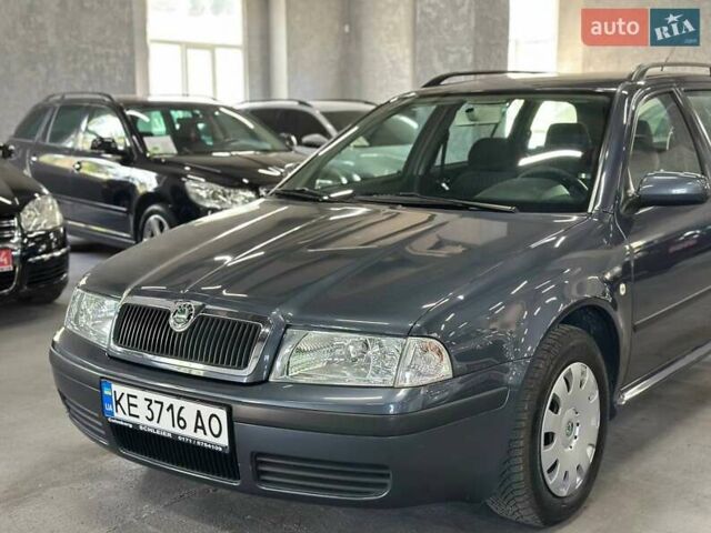 Сірий Шкода Октавія, об'ємом двигуна 1.6 л та пробігом 183 тис. км за 6999 $, фото 2 на Automoto.ua