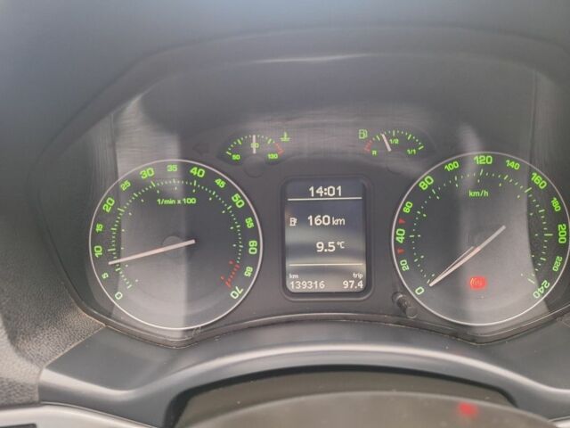 Серый Шкода Октавия, объемом двигателя 1.6 л и пробегом 140 тыс. км за 6300 $, фото 7 на Automoto.ua