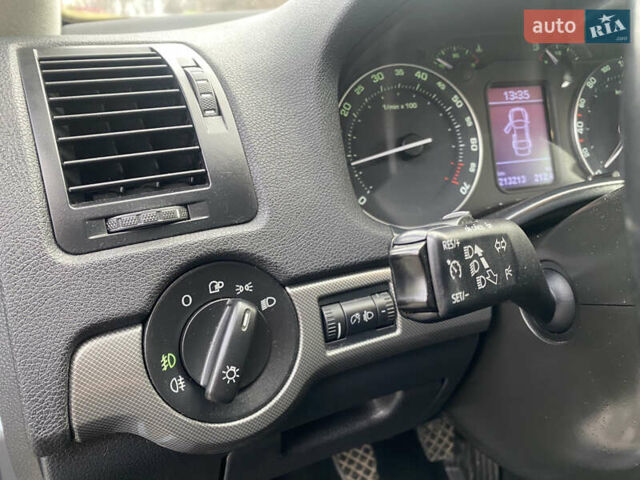 Сірий Шкода Октавія, об'ємом двигуна 1.8 л та пробігом 2 тис. км за 6800 $, фото 33 на Automoto.ua