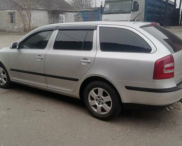Серый Шкода Октавия, объемом двигателя 1.9 л и пробегом 197 тыс. км за 6000 $, фото 1 на Automoto.ua