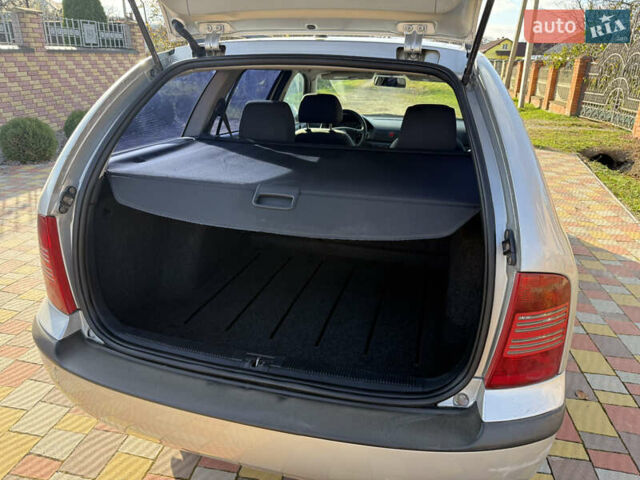 Серый Шкода Октавия, объемом двигателя 1.6 л и пробегом 310 тыс. км за 4350 $, фото 20 на Automoto.ua