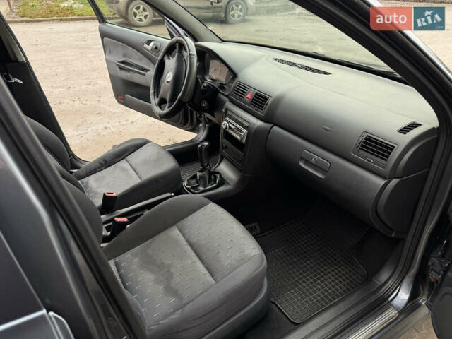 Сірий Шкода Октавія, об'ємом двигуна 1.6 л та пробігом 225 тис. км за 4700 $, фото 23 на Automoto.ua