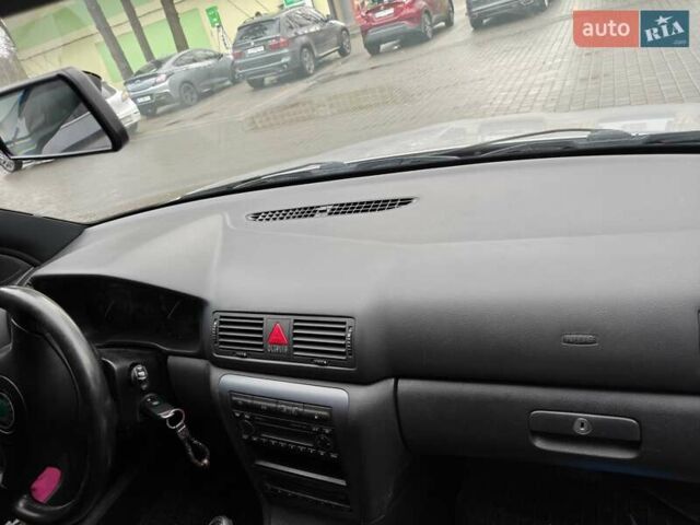 Серый Шкода Октавия, объемом двигателя 1.6 л и пробегом 230 тыс. км за 6000 $, фото 10 на Automoto.ua