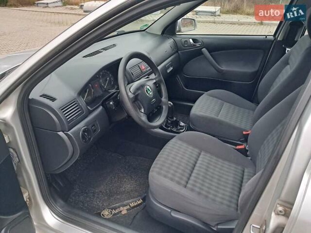 Сірий Шкода Октавія, об'ємом двигуна 1.6 л та пробігом 198 тис. км за 5400 $, фото 62 на Automoto.ua