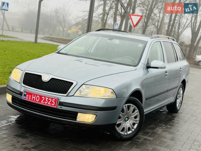 Сірий Шкода Октавія, об'ємом двигуна 1.6 л та пробігом 260 тис. км за 5999 $, фото 1 на Automoto.ua