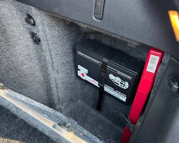 Серый Шкода Октавия, объемом двигателя 1.6 л и пробегом 227 тыс. км за 6000 $, фото 32 на Automoto.ua