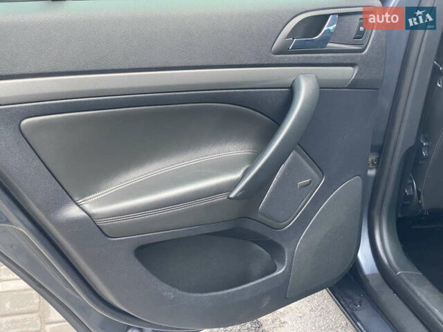 Сірий Шкода Октавія, об'ємом двигуна 1.8 л та пробігом 2 тис. км за 6800 $, фото 41 на Automoto.ua