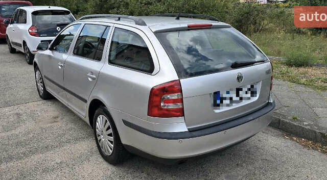 Серый Шкода Октавия, объемом двигателя 1.6 л и пробегом 206 тыс. км за 6450 $, фото 4 на Automoto.ua