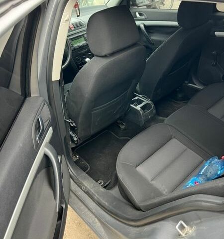 Сірий Шкода Октавія, об'ємом двигуна 1.9 л та пробігом 305 тис. км за 3599 $, фото 9 на Automoto.ua