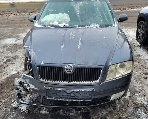 Серый Шкода Октавия, объемом двигателя 2 л и пробегом 220 тыс. км за 3200 $, фото 2 на Automoto.ua