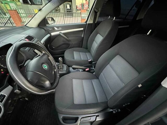 Серый Шкода Октавия, объемом двигателя 2 л и пробегом 235 тыс. км за 1772 $, фото 9 на Automoto.ua