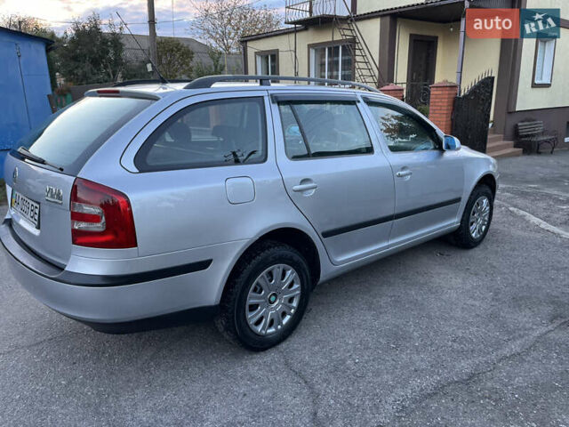 Сірий Шкода Октавія, об'ємом двигуна 0 л та пробігом 250 тис. км за 4999 $, фото 13 на Automoto.ua