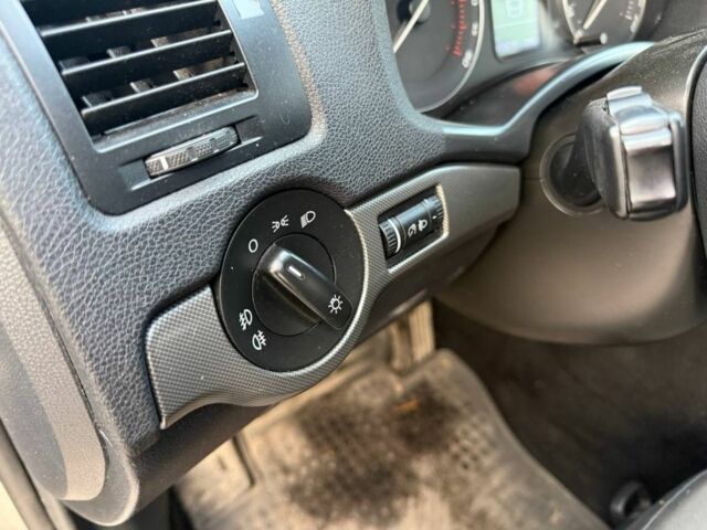 Сірий Шкода Октавія, об'ємом двигуна 1.9 л та пробігом 300 тис. км за 2950 $, фото 19 на Automoto.ua