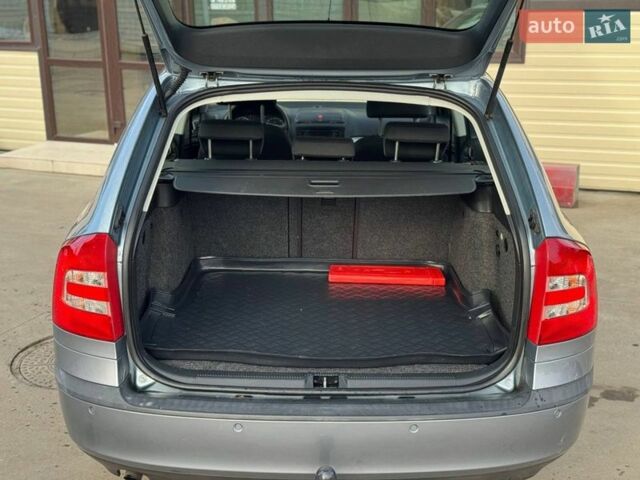 Серый Шкода Октавия, объемом двигателя 1.6 л и пробегом 196 тыс. км за 6850 $, фото 50 на Automoto.ua