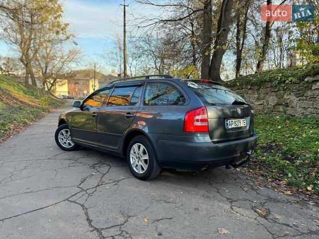 Серый Шкода Октавия, объемом двигателя 1.6 л и пробегом 227 тыс. км за 6000 $, фото 7 на Automoto.ua