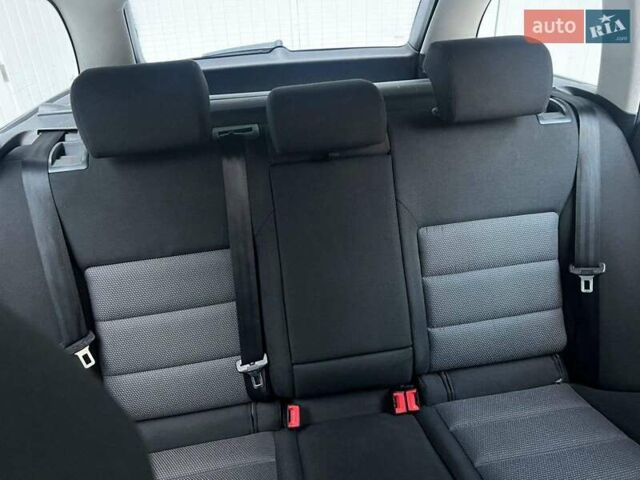 Сірий Шкода Октавія, об'ємом двигуна 1.6 л та пробігом 187 тис. км за 7600 $, фото 6 на Automoto.ua