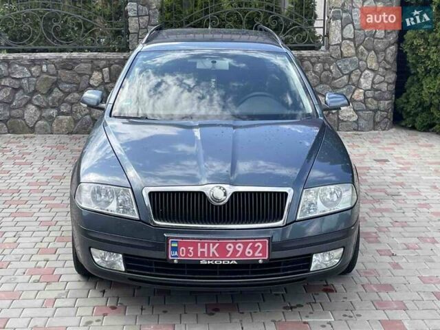 Серый Шкода Октавия, объемом двигателя 1.6 л и пробегом 213 тыс. км за 6200 $, фото 3 на Automoto.ua