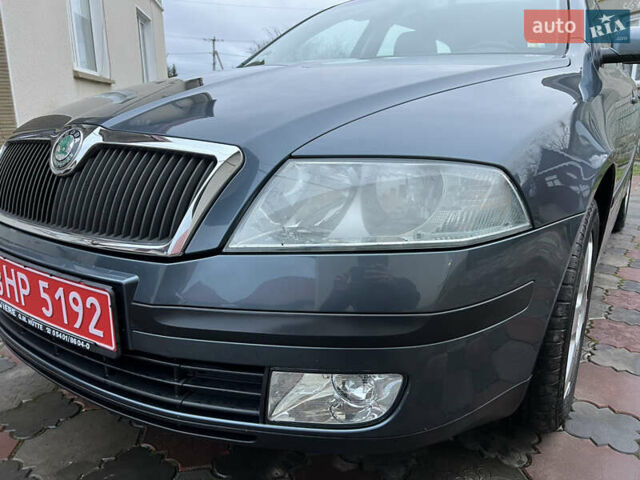 Сірий Шкода Октавія, об'ємом двигуна 1.6 л та пробігом 180 тис. км за 5999 $, фото 14 на Automoto.ua