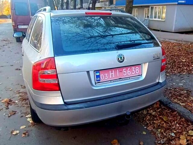 Сірий Шкода Октавія, об'ємом двигуна 1.6 л та пробігом 221 тис. км за 5850 $, фото 5 на Automoto.ua