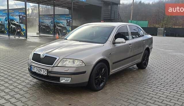 Серый Шкода Октавия, объемом двигателя 2 л и пробегом 288 тыс. км за 6450 $, фото 12 на Automoto.ua