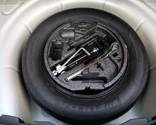 Сірий Шкода Октавія, об'ємом двигуна 1.6 л та пробігом 210 тис. км за 6700 $, фото 29 на Automoto.ua