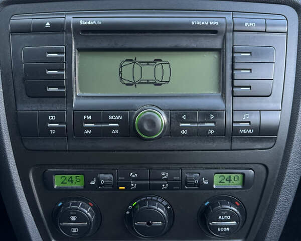 Сірий Шкода Октавія, об'ємом двигуна 1.6 л та пробігом 199 тис. км за 6100 $, фото 24 на Automoto.ua