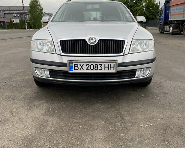 Сірий Шкода Октавія, об'ємом двигуна 1.6 л та пробігом 277 тис. км за 5500 $, фото 1 на Automoto.ua