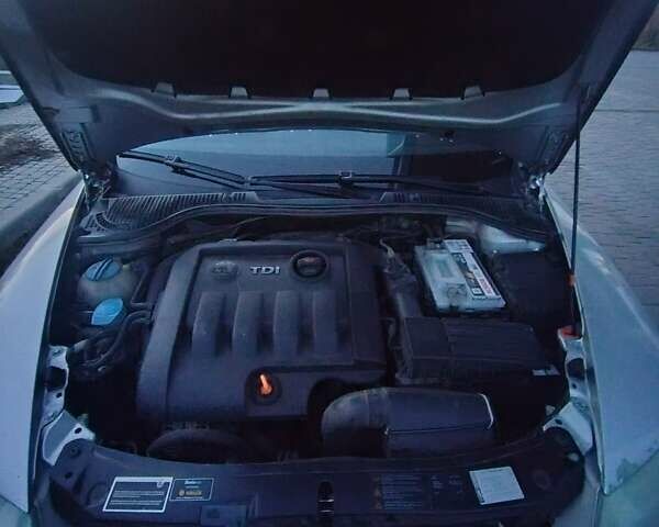 Сірий Шкода Октавія, об'ємом двигуна 1.9 л та пробігом 277 тис. км за 5600 $, фото 12 на Automoto.ua