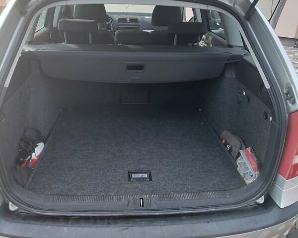 Сірий Шкода Октавія, об'ємом двигуна 1.9 л та пробігом 330 тис. км за 6500 $, фото 10 на Automoto.ua