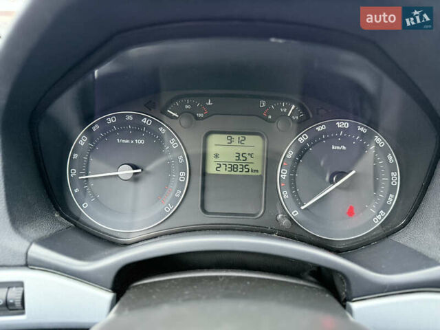 Серый Шкода Октавия, объемом двигателя 1.6 л и пробегом 273 тыс. км за 6250 $, фото 18 на Automoto.ua