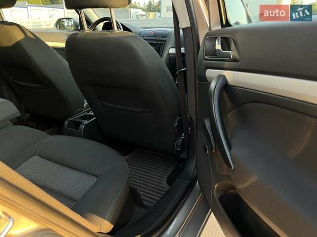 Сірий Шкода Октавія, об'ємом двигуна 1.6 л та пробігом 251 тис. км за 5949 $, фото 14 на Automoto.ua