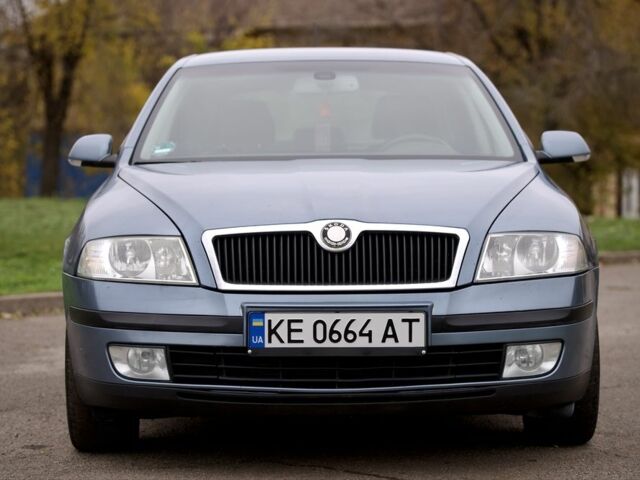 Сірий Шкода Октавія, об'ємом двигуна 1.8 л та пробігом 261 тис. км за 6099 $, фото 4 на Automoto.ua