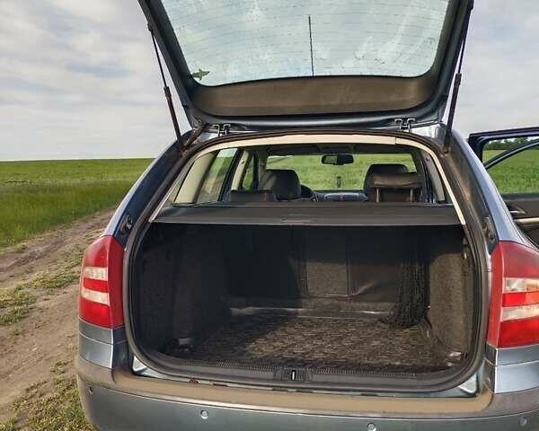 Серый Шкода Октавия, объемом двигателя 1.8 л и пробегом 257 тыс. км за 6500 $, фото 12 на Automoto.ua