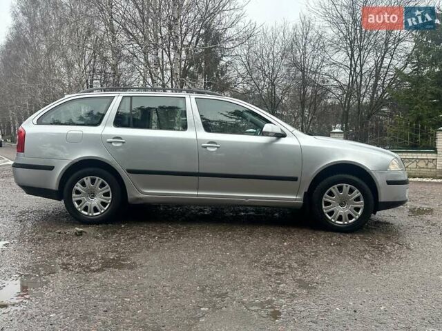 Сірий Шкода Октавія, об'ємом двигуна 2 л та пробігом 192 тис. км за 7199 $, фото 10 на Automoto.ua